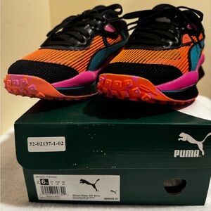 Puma Street Rider DV- Women size 6.5 (worn a couple times)